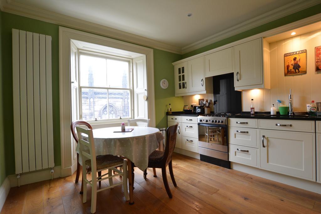 Appartement Royal Mile Elegance - Space&Luxury à Édimbourg Extérieur photo