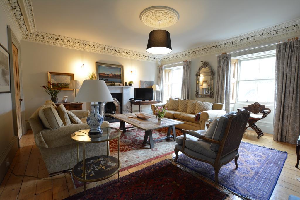 Appartement Royal Mile Elegance - Space&Luxury à Édimbourg Extérieur photo